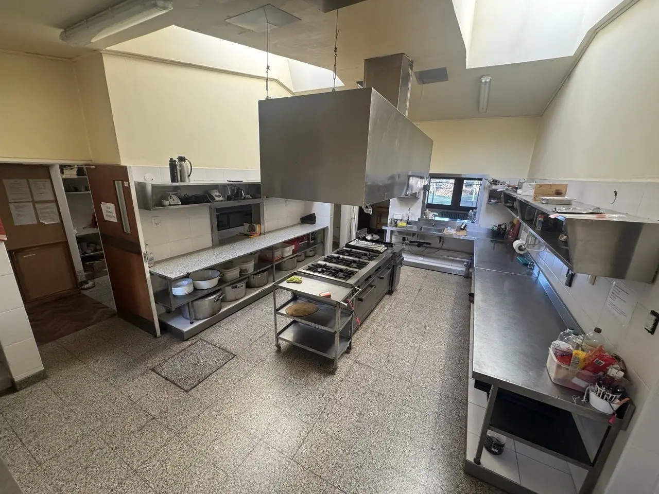 Cocina profesional del restaurante