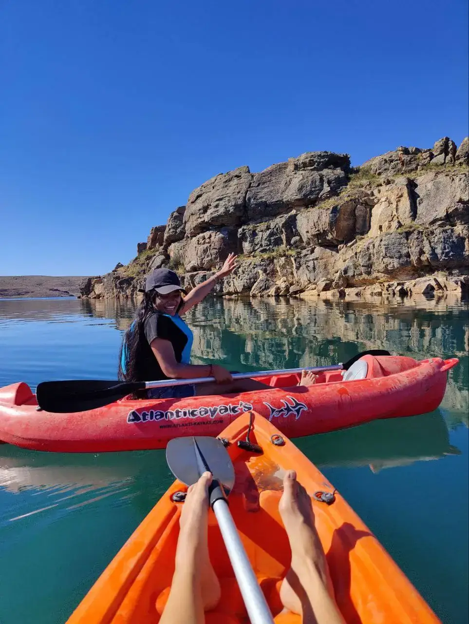 Kayak junto a los barrancos